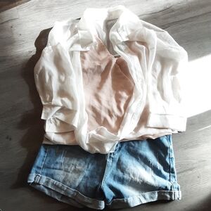 Shein Short Sz M+ Bonus tank and Blouse